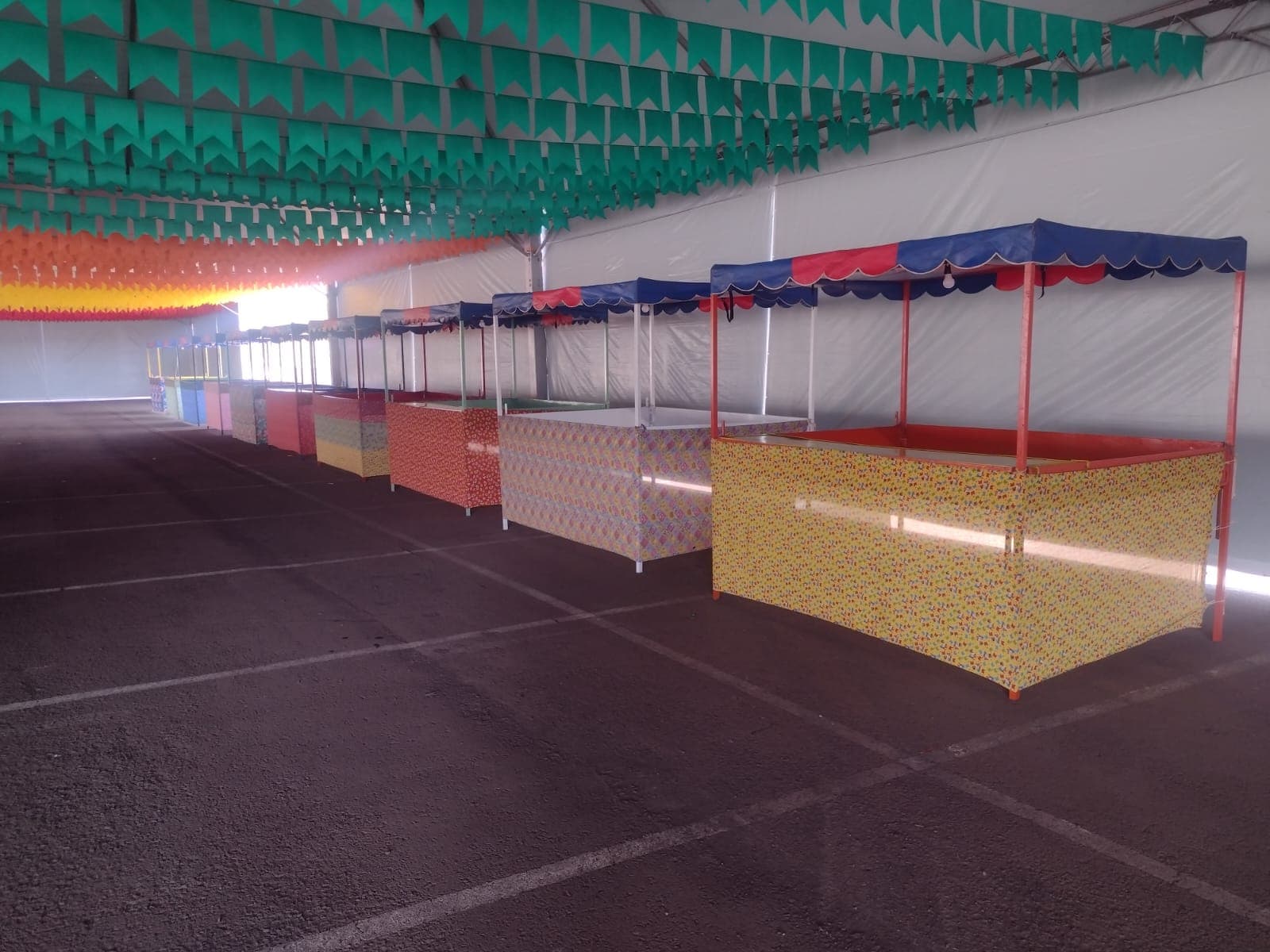 Barracas com Bandeirinhas