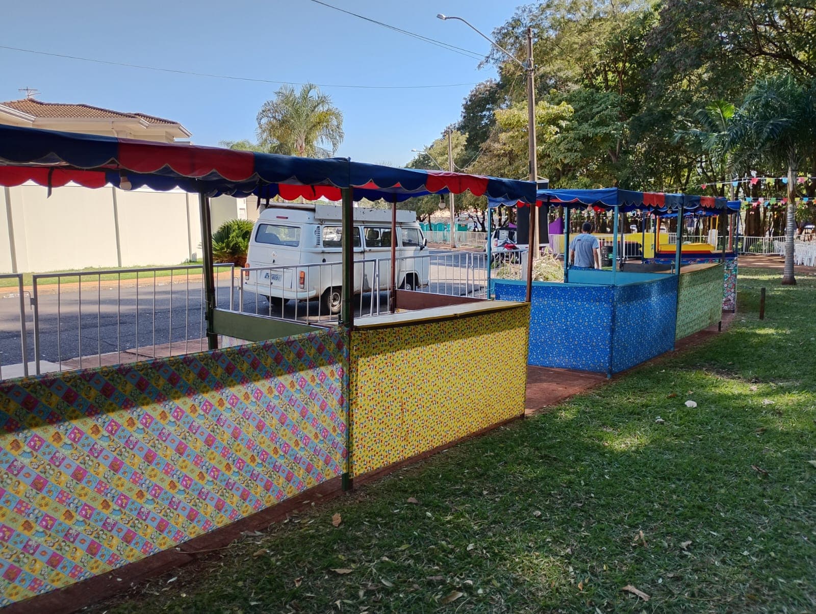 Infláveis com Palhaço